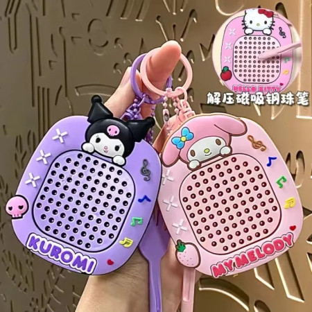 Magnetic Steel Ball Drawing Board Keychain – Stress-Relief Mini Doodle Toy Keyring (Japanese Style)